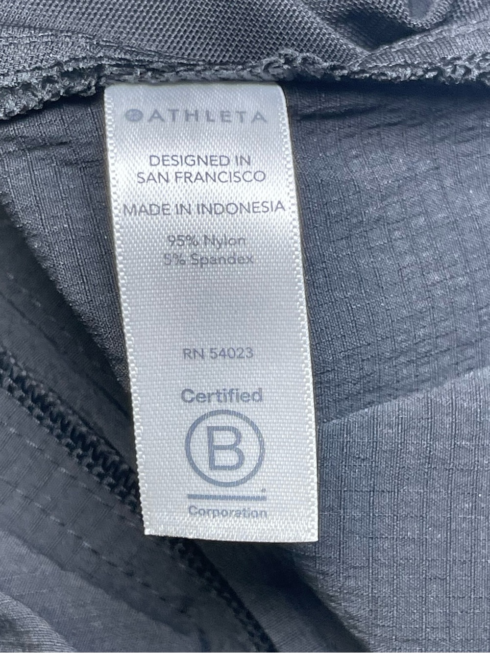 Athleta Trekkie Pant Size 8 Black Drawstring Cargo Joggers Hiking Travel Stretch - Picture 4 of 9